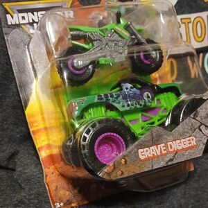 Monster Jam Grave Digger and Motorcycle Duo - Vibrant Green and Purple